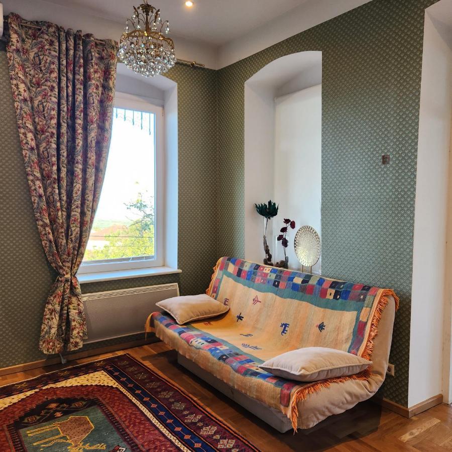 Villa Kursa Signagi Exteriér fotografie